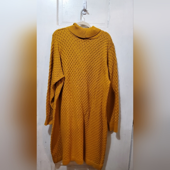 Eloquii Honeycomb Turtleneck Sweater Dress Gold Mustard Size 22/24 - Picture 2 of 6